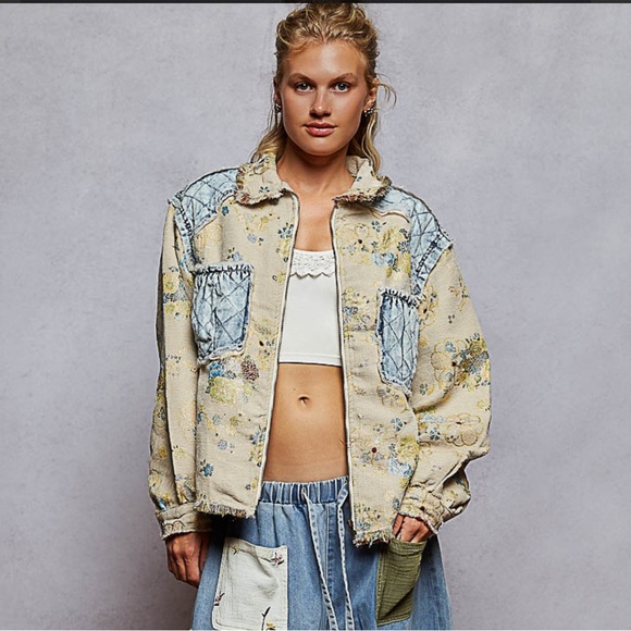 SS0–POL Gorgeous Metalic Embroidered Floral Patchwork Quilted Jacket - Picture 3 of 3